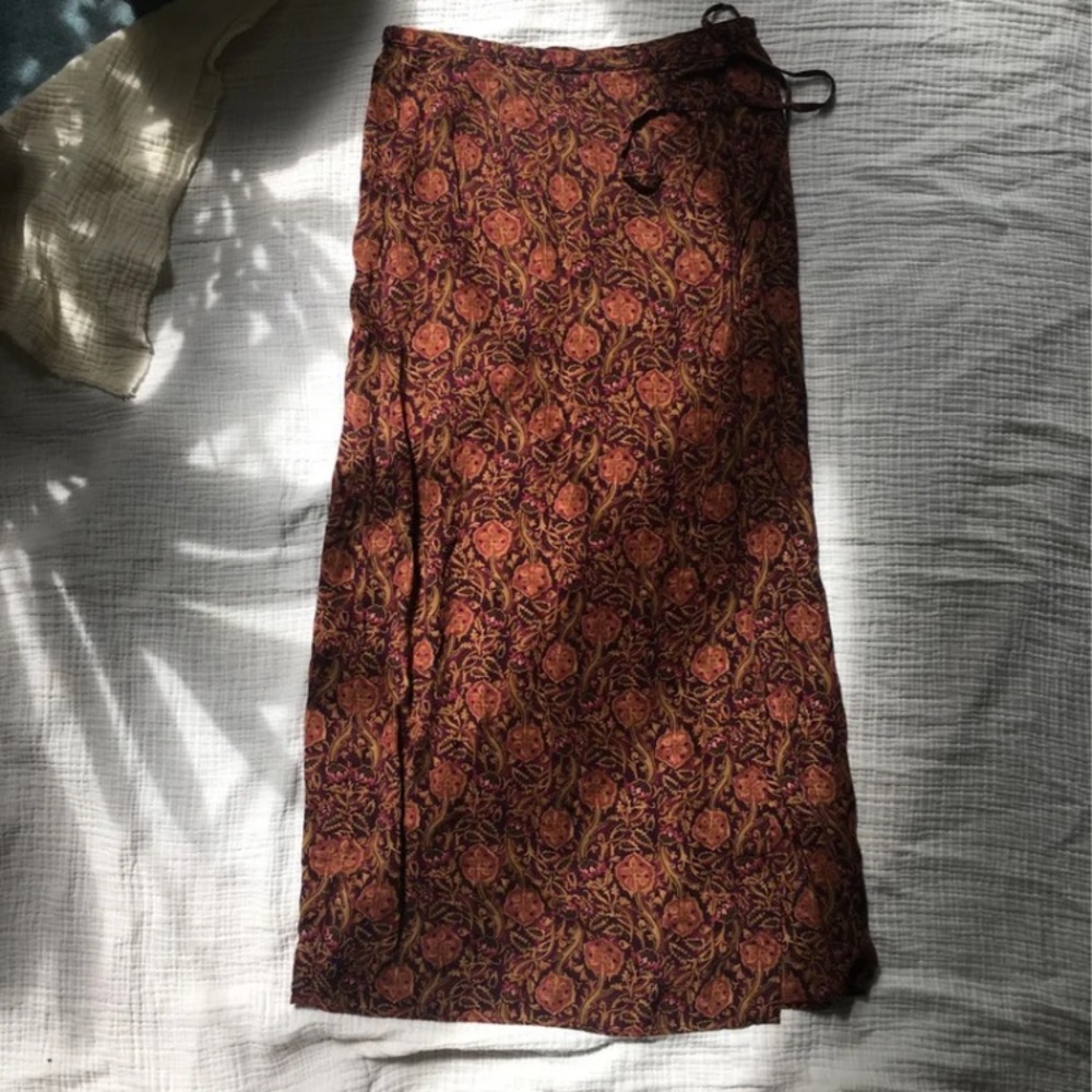 Vintage floral paisley maxi skirt
